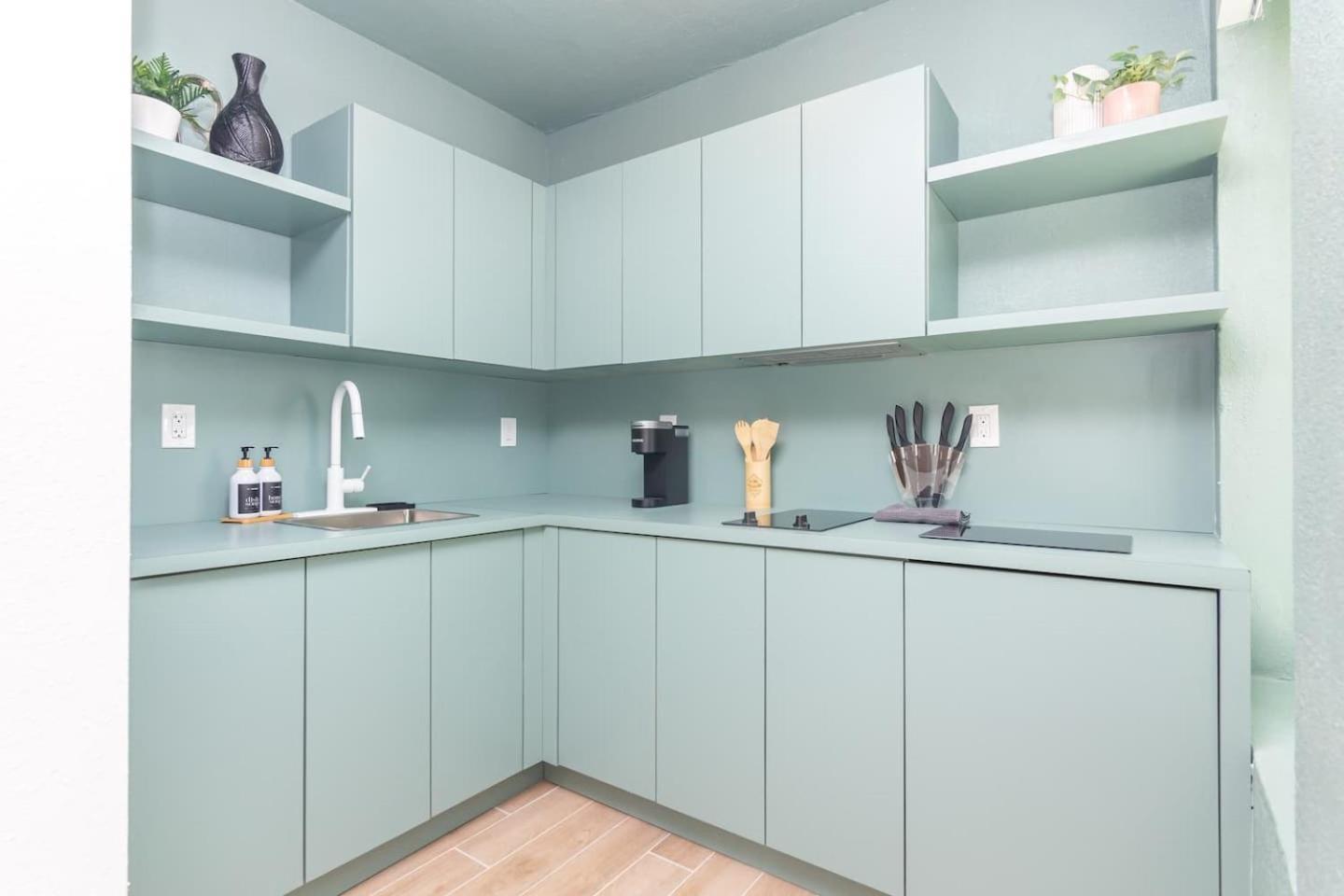 Newly Renovated Stylish Studio In El Portal #2 Miami Bagian luar foto